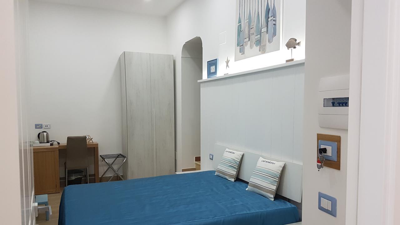 Bed and Breakfast Antica Capri à Naples Extérieur photo