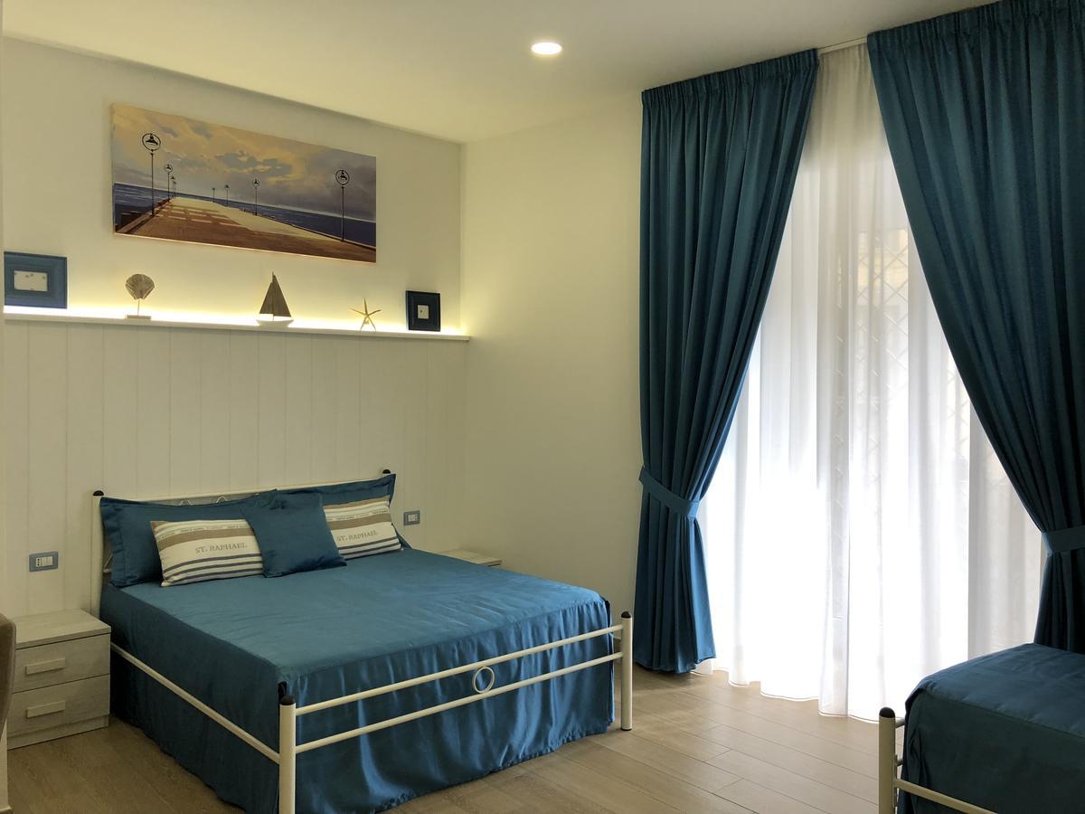 Bed and Breakfast Antica Capri à Naples Extérieur photo