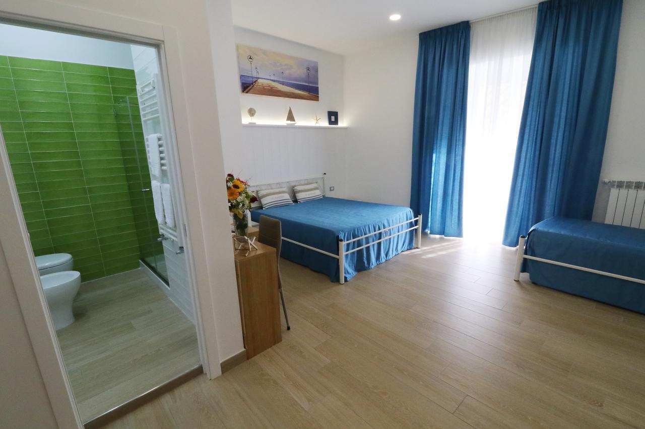 Bed and Breakfast Antica Capri à Naples Extérieur photo