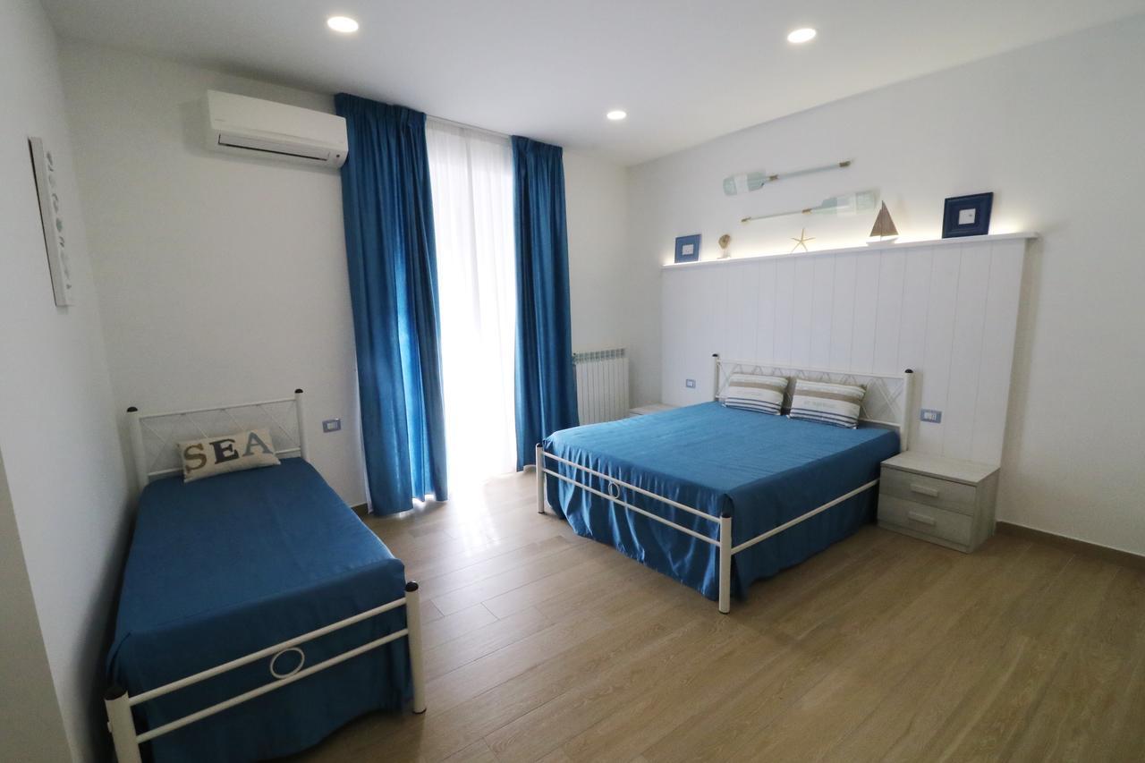 Bed and Breakfast Antica Capri à Naples Extérieur photo